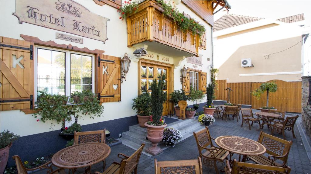Hotel Karin – exterior